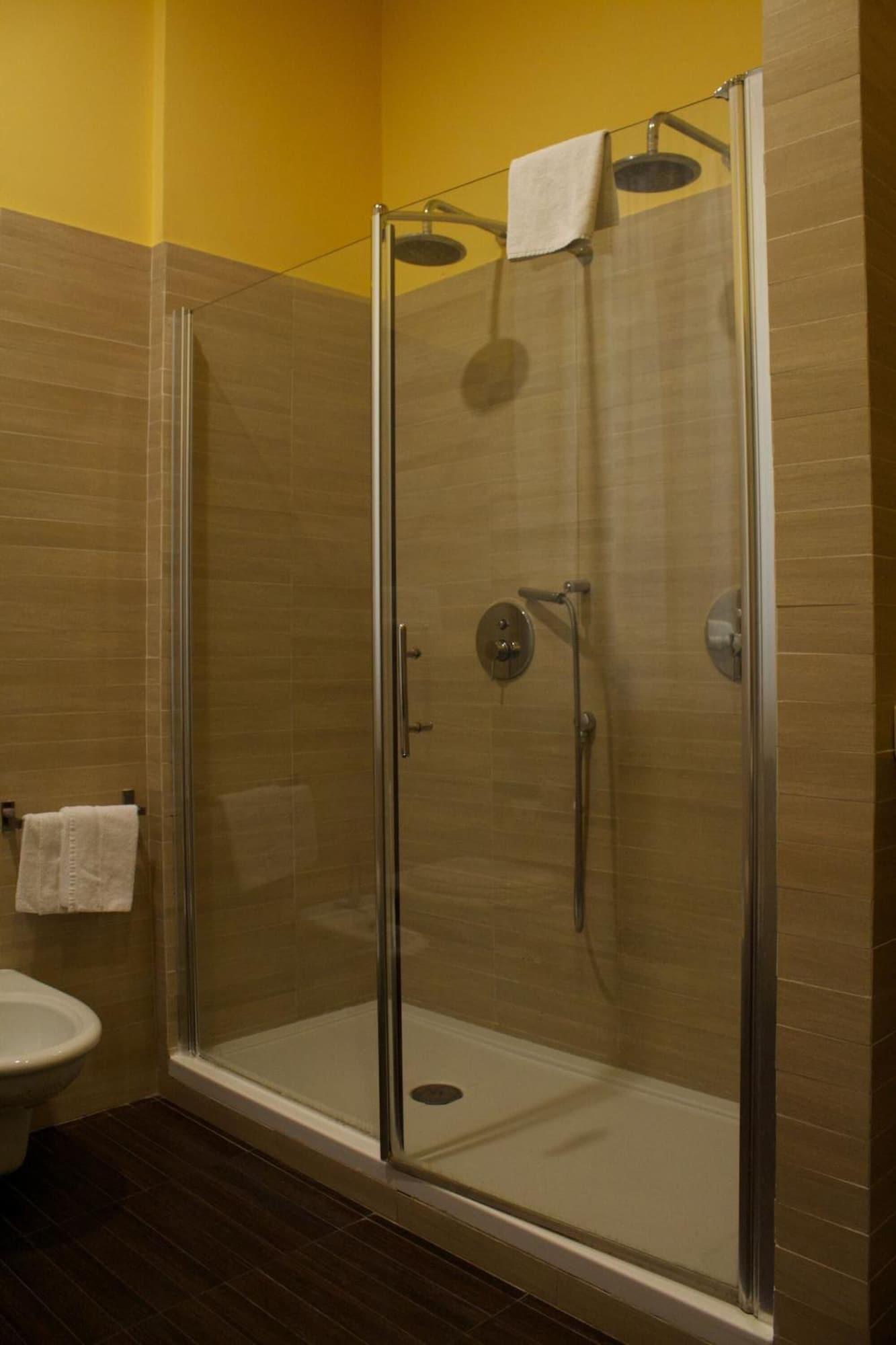Hotel Ambasciatori Palermo Bagian luar foto