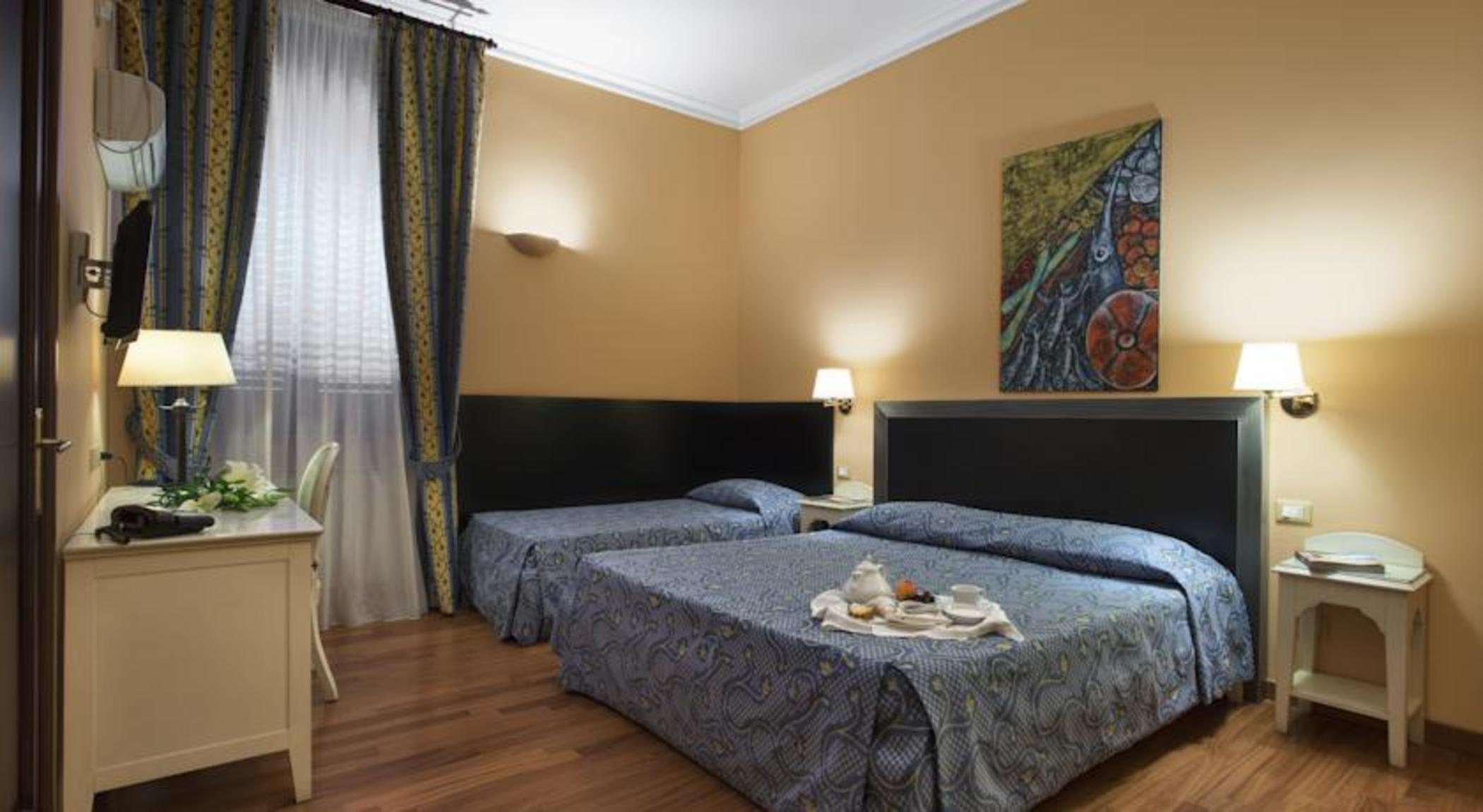 Hotel Ambasciatori Palermo Bagian luar foto