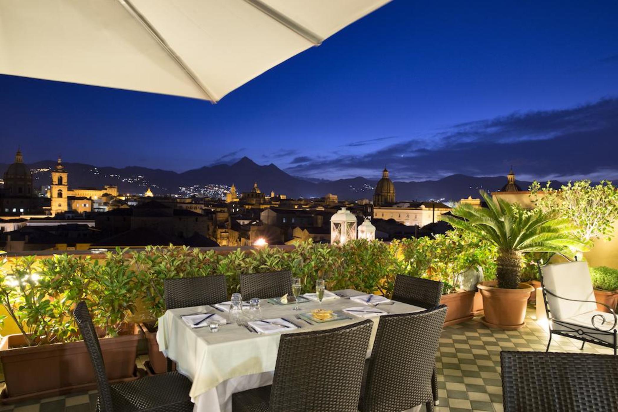 Hotel Ambasciatori Palermo Bagian luar foto