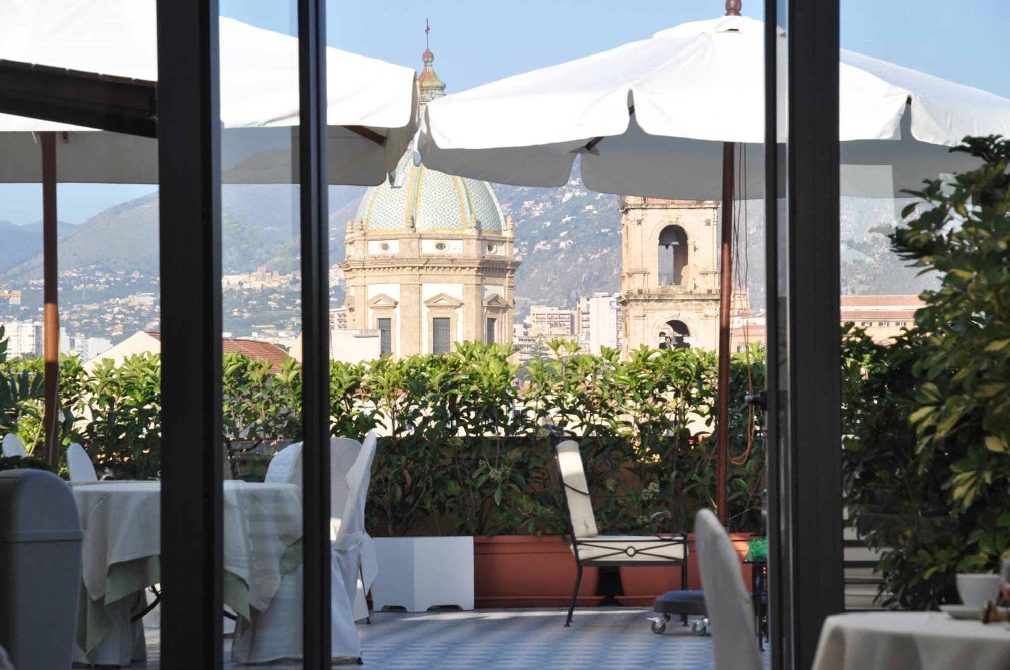 Hotel Ambasciatori Palermo Bagian luar foto