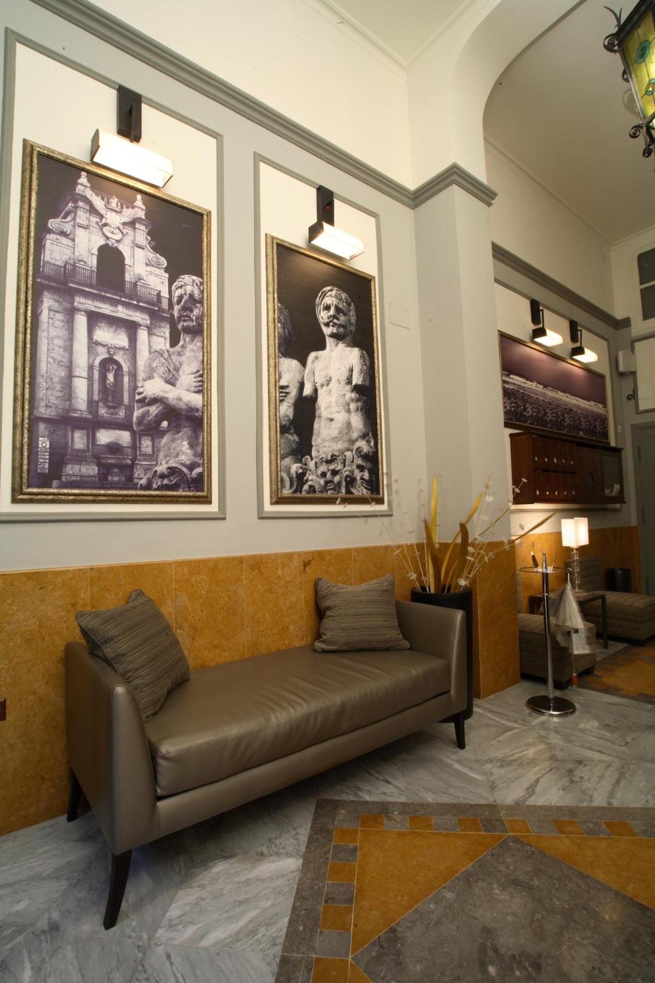 Hotel Ambasciatori Palermo Bagian luar foto